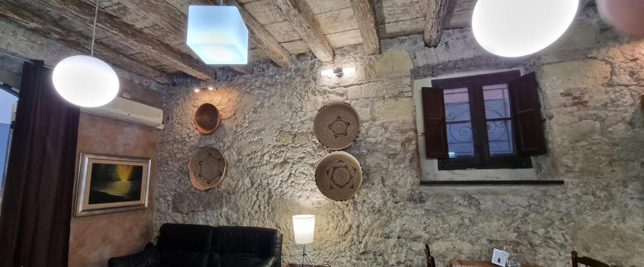 Loft Sant' Efisio Apartment Cagliari Bagian luar foto